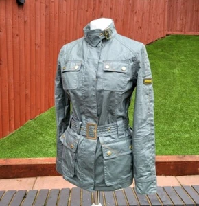 ¡IMPRESIONANTE! Chaqueta para mujer Barbour con cinturón verde talla 8 Reino Unido - Imagen 1 de 19