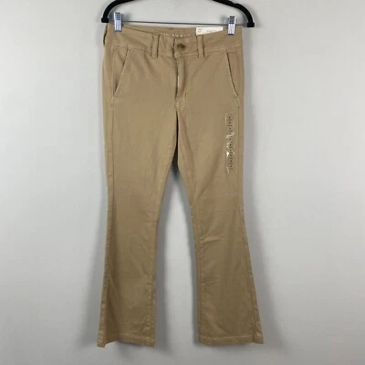 Pantalones American Eagle para mujer talla 6 bota corta color tostado tiro bajo elástico caqui Foto 1 de 4
