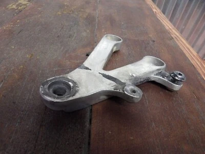 00-01 REPOSAPIÉS DELANTERO IZQUIERDO HONDA CBR929RR CBR900 50670-KV3-700 Foto 1 de 3