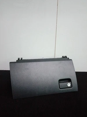 2006-2012 TOYOTA RAV4 НИЖНИЙ БАРДАЧОК ОТСЕК ДЛЯ ХРАНЕНИЯ КРЫШКА OEM - Изображение 1 из 4