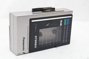 Panasonic RX-1924 Lettore di cassette radio stereo FM-AM portatile testato - Foto 1 di 11