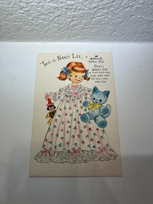 Tarjeta de felicitación de muñeca de papel This Is Nancy Lee con sello de colección RARA, años 50, sin cortar Foto 1 de 4