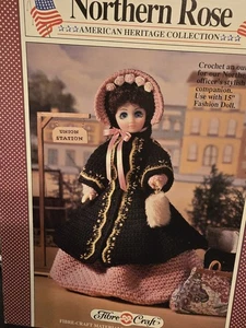 Fibre Craft Northern Rose CROCHET - Picture 1 of 3