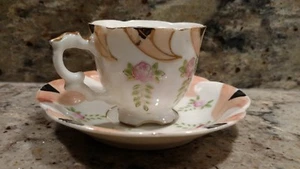 VINTAGE UNMARKED CHINA TEA CUP & SAUCER WITH GOLD TRIM MADE IN OCCUPIED JAPAN - Picture 1 of 10