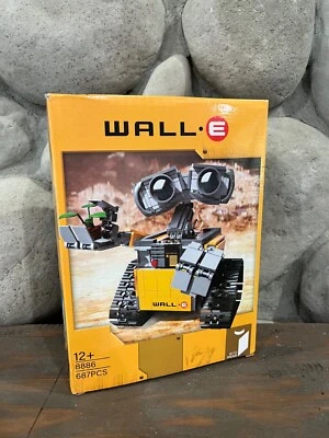 LEGO Replica Wall-E Robot Building Blocks Set Toy 687pcs (NOT LEGO) Box Included - Image 1 of 4