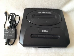 Sega Genesis Model 2 Konsole und RF-Einheit NUR MK-1631 NUR TEILE UNGETESTET - Bild 1 von 12