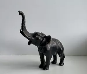 Estatuilla pequeña vintage trompeta elefante metal fundido altura 9,5 cm - Imagen 1 de 10