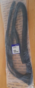 New Genuine Volvo S40 2004-2012 Left Rear Door weatherstrip 30799640 - Picture 1 of 4