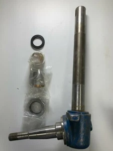 Kit de husillo LH para tractor viñedo Ford 2300 3300 2600V 3600V 3910V C5NN3106S - Imagen 1 de 1