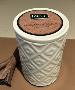 Schmelz Sandelholz + Wildleder Duft Stumpenkerze 14,5 oz mit Halter von NEST Duft - Bild 1 von 9