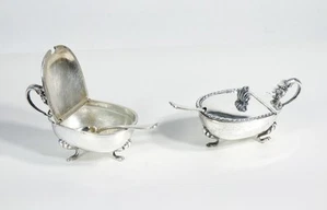 ⚜️ SALT SHAKER TABLE PEPPER SHAKER SILVER 800 SET SALT PEPPER SPOONS DESIGN ITALY - Picture 1 of 13