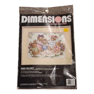 Dimensions Counted Cross Stitch Kit TEDDY TEA PARTY 3733 Bären Bären Picknick - Bild 1 von 2