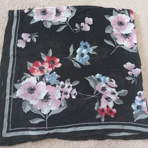 J. Jill Modal Viskose Damen Blumenmuster Quadrat Schal Freizeit Alltag Größe 40"x40" - Bild 1 von 3