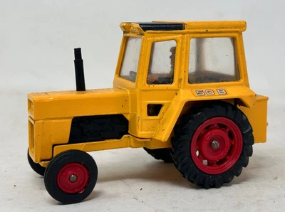 Vintage Corgi 50 Massey Ferguson Farm Tractor MF508 - Image 1 of 4