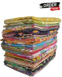 Lotto misto 5 pezzi vendita intera trapunte tribali Kantha copriletto cotone vintage lancio - Foto 1 di 3