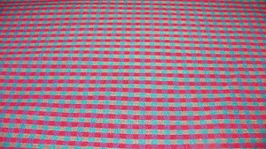Rot Grün Mini Kariert Nylon Polsterstoff 1 Yard R679 - Bild 1 von 1