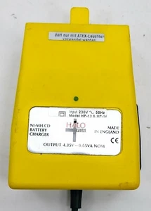 Halo Plus NI-MH / CD ładowarka bateria HP-13 i 14 żółta - Zdjęcie 1 z 5