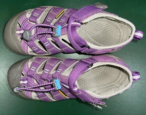 KEEN Newport H2 Girls Purple Water Sandals Hiking Shoes US 4 - Picture 1 of 11