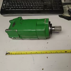 John Deere Eaton AXT13783 motore di alimentazione motore idraulico - 14 alberi spline - Foto 1 di 7