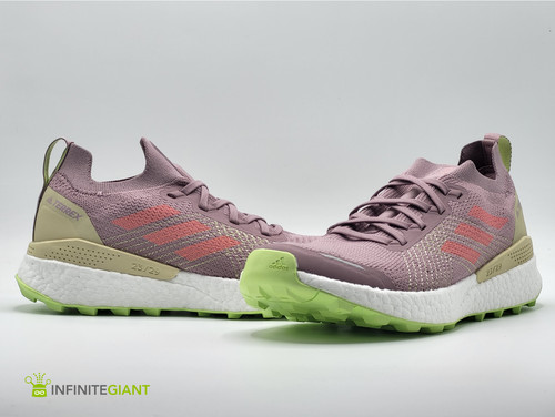 Scarpe da trail running Adidas Terrex Two Primeblue Ultra Boost da donna taglia 9 nuove