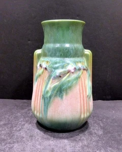 Roseville Laurel Green Vase- 667-6" - MINT - Picture 1 of 1