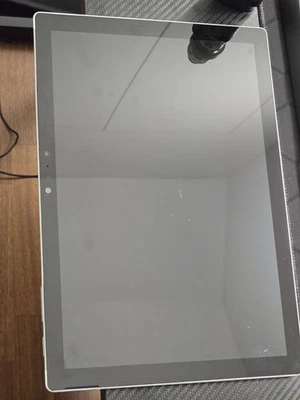 Surface Pro 4 - Immagine 1 di 4