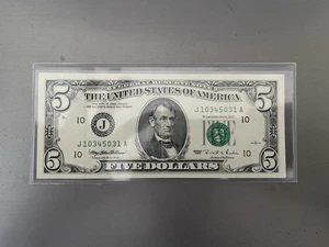 1995 $5 FRN SN J10345031A - Picture 1 of 2