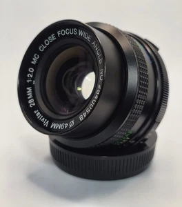 Vivitar 28mm F2.0 MC Close Focus Wide Angle Lens for Olympus OM - Picture 1 of 9