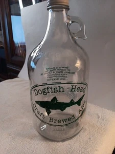 Dogfish Head Beer Clear Glass Growler Green Logo 64 Oz Rehoboth Beach Delaware - Picture 1 of 6