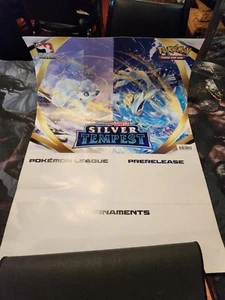 Póster Pokemon Juego de Cartas Coleccionables Espada y Escudo Torneo Tempestad de Plata Liga de Prerelease - Imagen 1 de 4