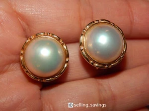 14K YELLOW GOLD MABE PEARL BAMBOO BOARDER 6/10th INCH BEZEL OMEGABACK EARRINGS - Picture 1 of 7