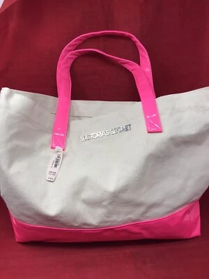 Nuevo con etiquetas Bolso Victoria's Secret Beige Lona con Fondo de Plástico PVC Rosa 18x13x6 $78 Foto 1 de 4