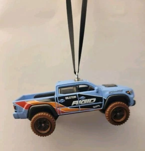 20 Toyota Tacoma Custom Christmas Car Ornament 1/64 Die-cast Blue - Picture 1 of 2
