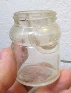 Vintage Glas Tintenfass, 2,5 x 1,75, tolles Ausstellungsstück, Wohndeko Artikel - Bild 1 von 5
