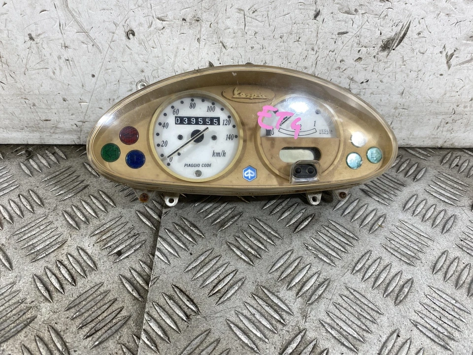 109239 Strumentazione Contachilometri Piaggio Vespa ET2 / ET4 / 50 / 125 / 150 d - Immagine 1 di 4