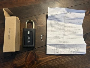 Realtor Key Security Lockbox With 4 Number Resettable Combination - Picture 1 of 4