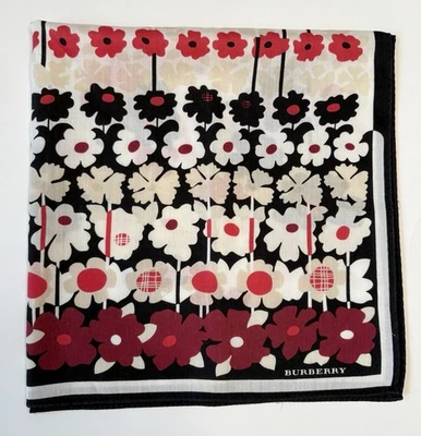 Шарф Burberry красный цветочный узор с черно-белыми акцентами чек Nova - Изображение 1 из 4