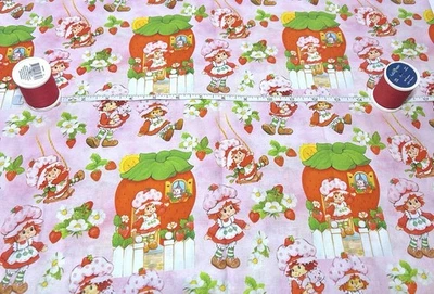 Novo Tecido de Algodão Morango Shortcake Fat Quarter 18”x22” - Imagem 1 de 3