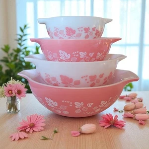 Vintage Pyrex Gooseberry Pink White Cinderella Nesting Bowls Set 441 442 443 444 - Picture 1 of 13