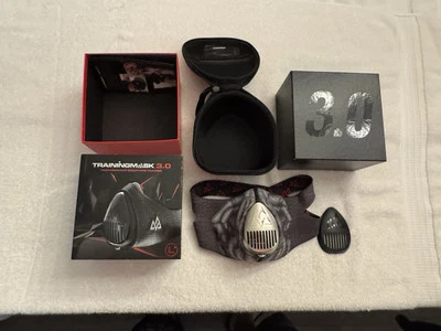 Training Mask 3.0 Face Mask, Large, With Bane Sleeve - Image 1 of 4