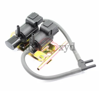 MR263723 Clutch Solenoid Valve 1997-2004 For Mitsubishi Montero Sport 3.0 3.5L - Image 1 of 3