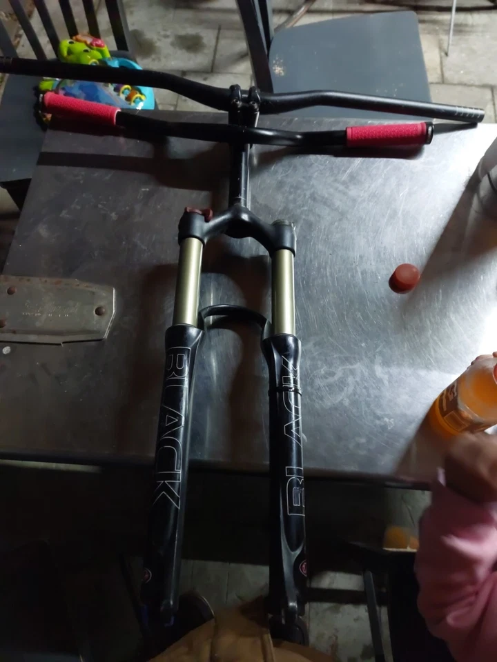 Manitou Black 120mm - Image 1 of 4