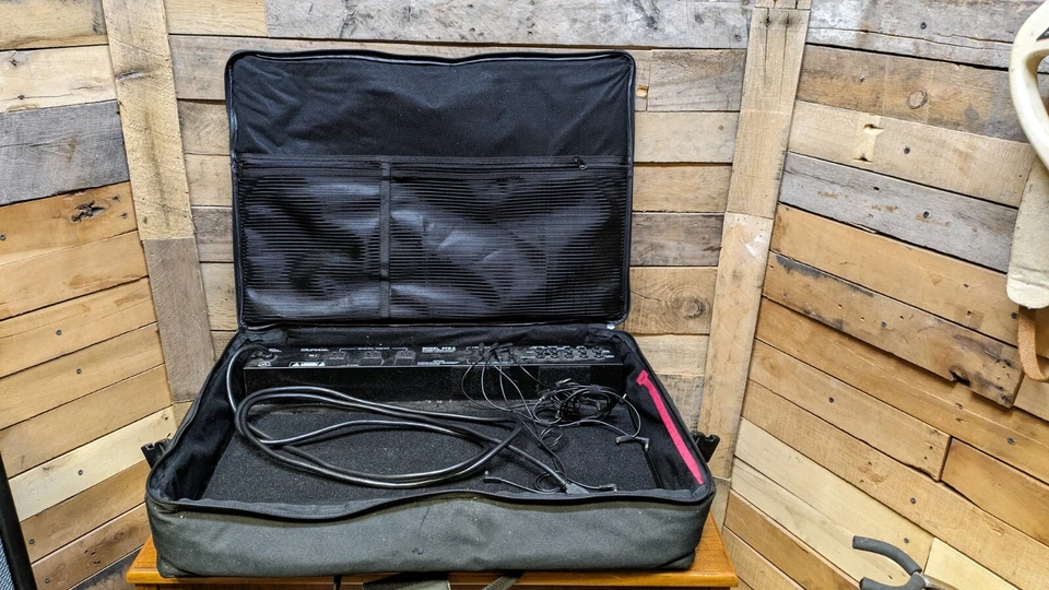 Furman SPB-8 Guitarra Efectos Pedal Board Fuente de Alimentación Acondicionador con Bolsa Foto 1 de 4