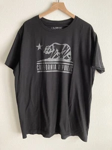 Univibe California Replublic Bear Logo Men's T-Shirt Sz XXL Black Graphic - Picture 1 of 6