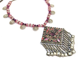 Collar colgante vintage afgano hecho a mano tribal Kuchi Banjara cuentas de vidrio gitano - Imagen 1 de 3