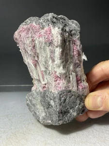 Rocas SS - Cummingtonita con Rodonita (Minas Gerais, Brasil) 438 g - Imagen 1 de 5