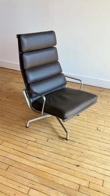 Salón con almohadilla suave Herman Miller Eames Foto 1 de 4