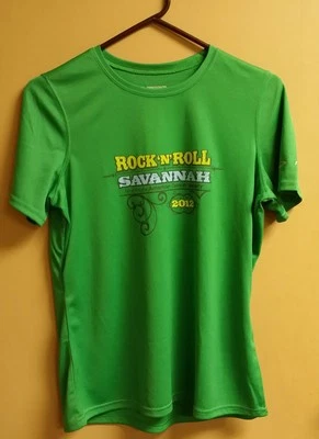 WOMEN'S BROOKS 2012 ROCK 'N' ROLL SAVANNAH MARATHON & 1/2 MARATHON NEW - Image 1 of 2