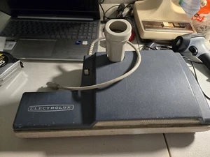 Vintage Electrolux Bodenstaubsauger Power Düse Befestigung Teil Modell 1693 getestet! - Bild 1 von 17