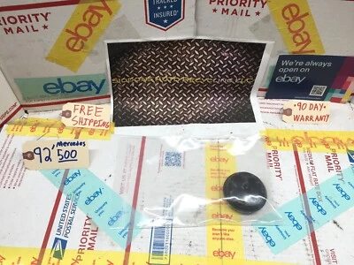 90 91 92 93 MERCEDES-BENZ 500SL REAR WHEEL HUB AXLE NUT GREASE COVER CAP SEAL  - Image 1 of 3